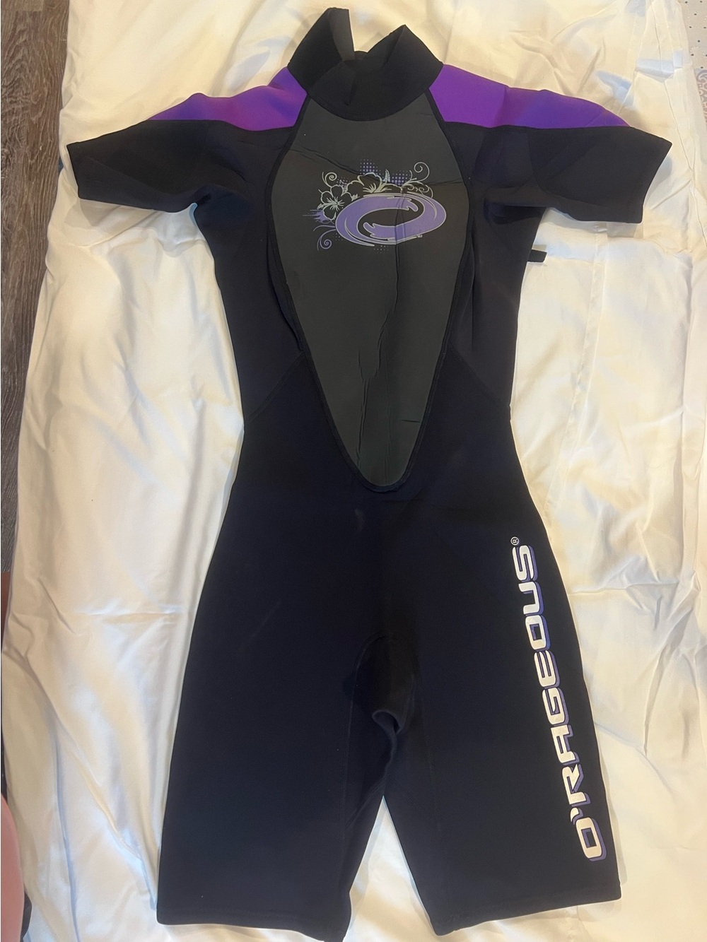 Kids' Shorty Wetsuit - Black with Purple Accents